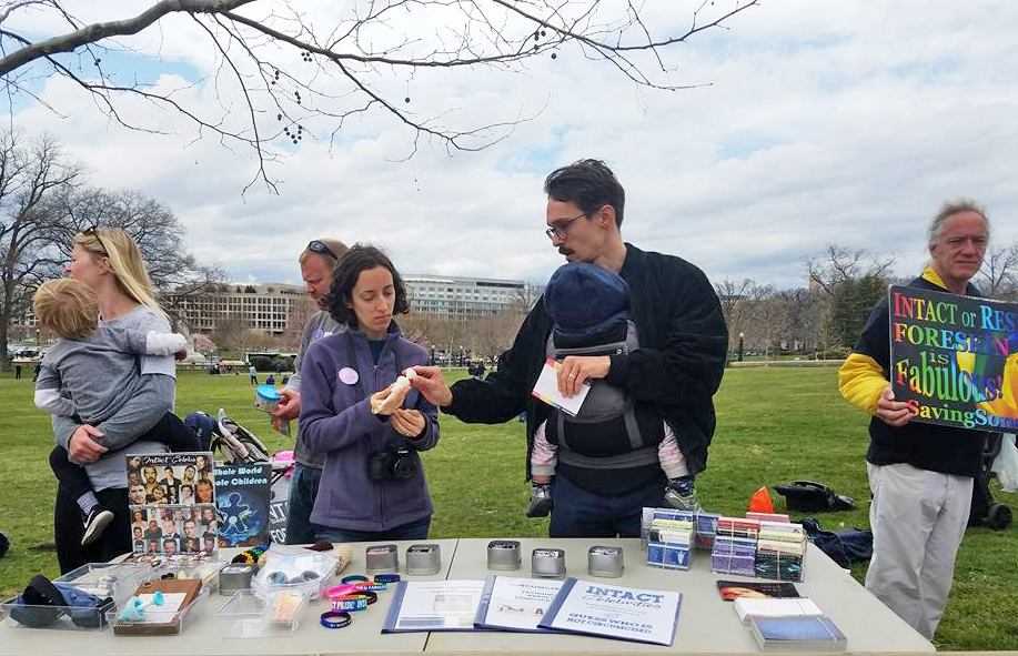 29683808_3321898416809_3204448051637503366_n