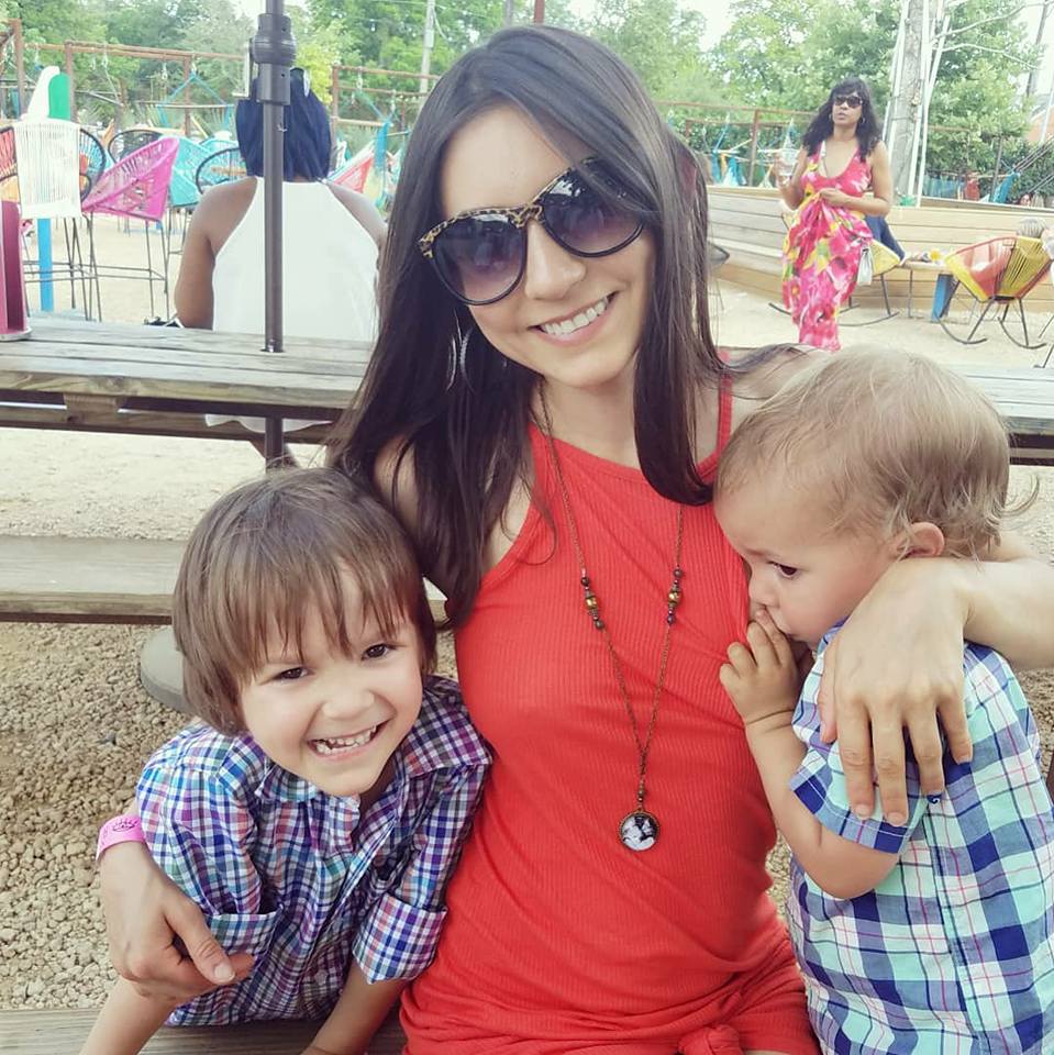 32463086_3346086901506_4152508840018968576_n